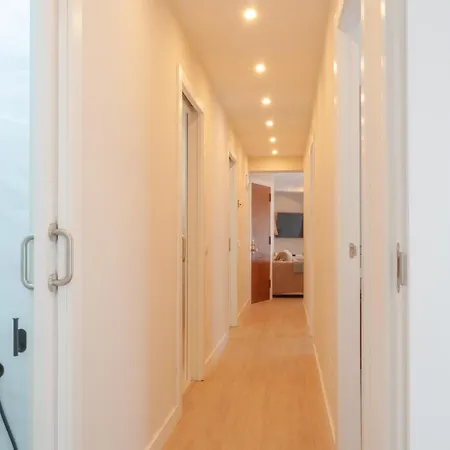 Av Costa One * Gijon