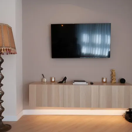 Apartment Av Costa One *